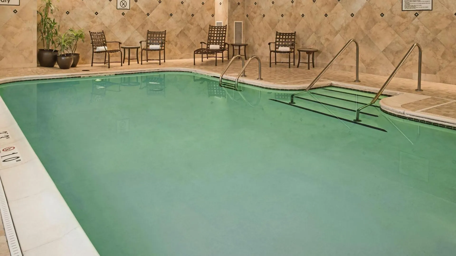 Hotel Newport News Marriott At City Center