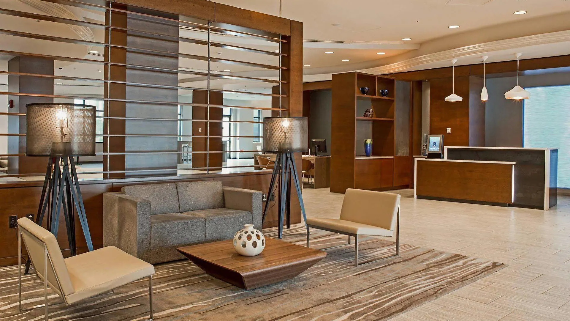 Newport News Marriott At City Center 3*, Newport News